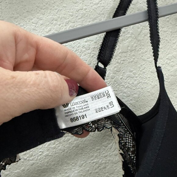 Wacoal Embrace Lace Black Push Up Adjustable Strap Bra 858191 Womens size 32C - Picture 2 of 6